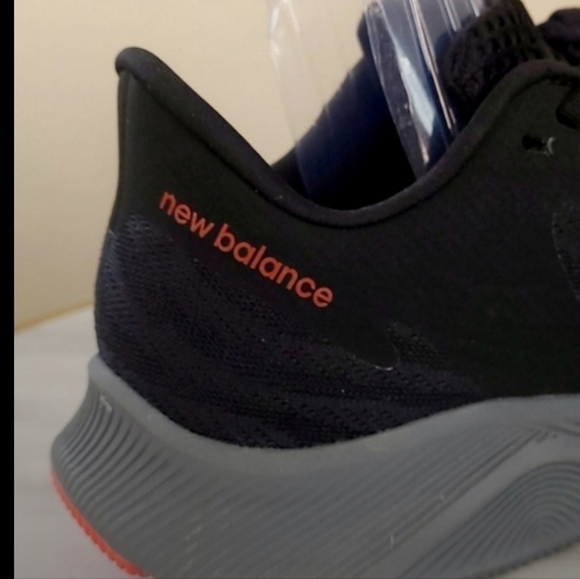 Men's NEW BALANCE Fuel Cell Prism Running Shoes 7.5 - Picture 7 of 11